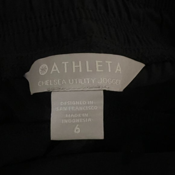 NWOT Athleta Chelsea Utility Cargo Jogger Black - Picture 6 of 6